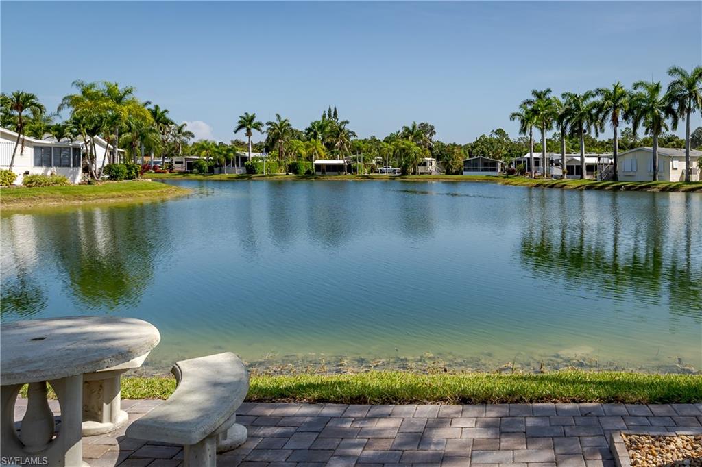 SILVER LAKES - Land