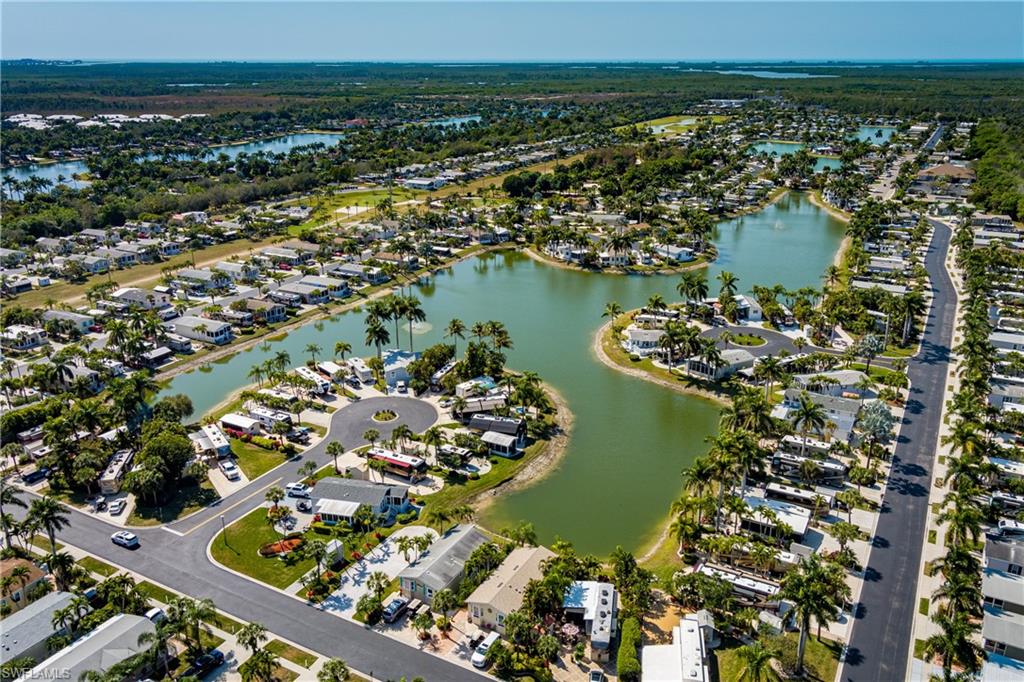SILVER LAKES - Land