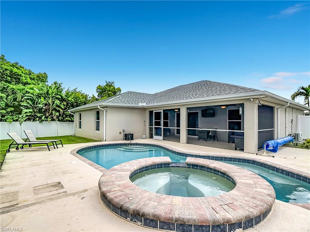 CAPE CORAL - Residential