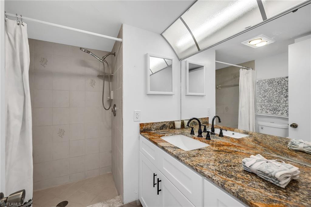 FOREST LAKES GOLF AND TENNIS CLUB - Residential