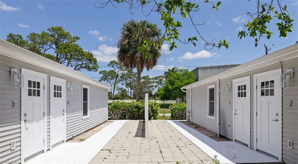 BONITA VILLAGE - Residential Income