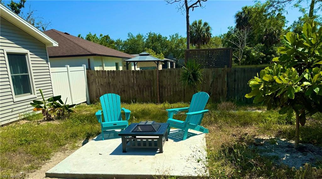 BONITA VILLAGE - Residential Income