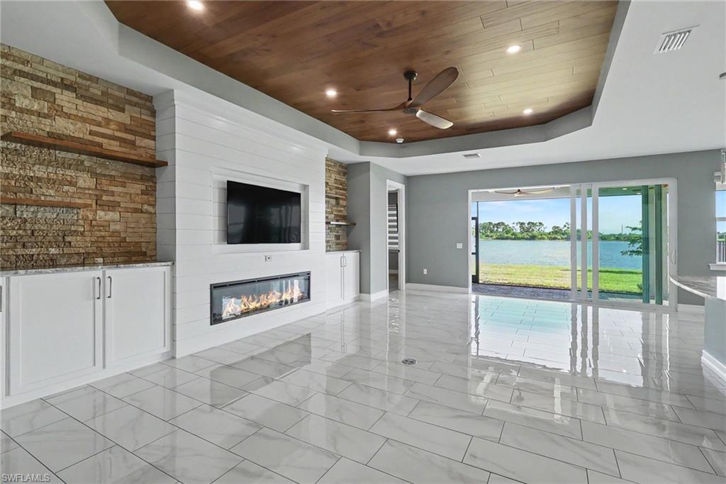 STONEWATER - Residential