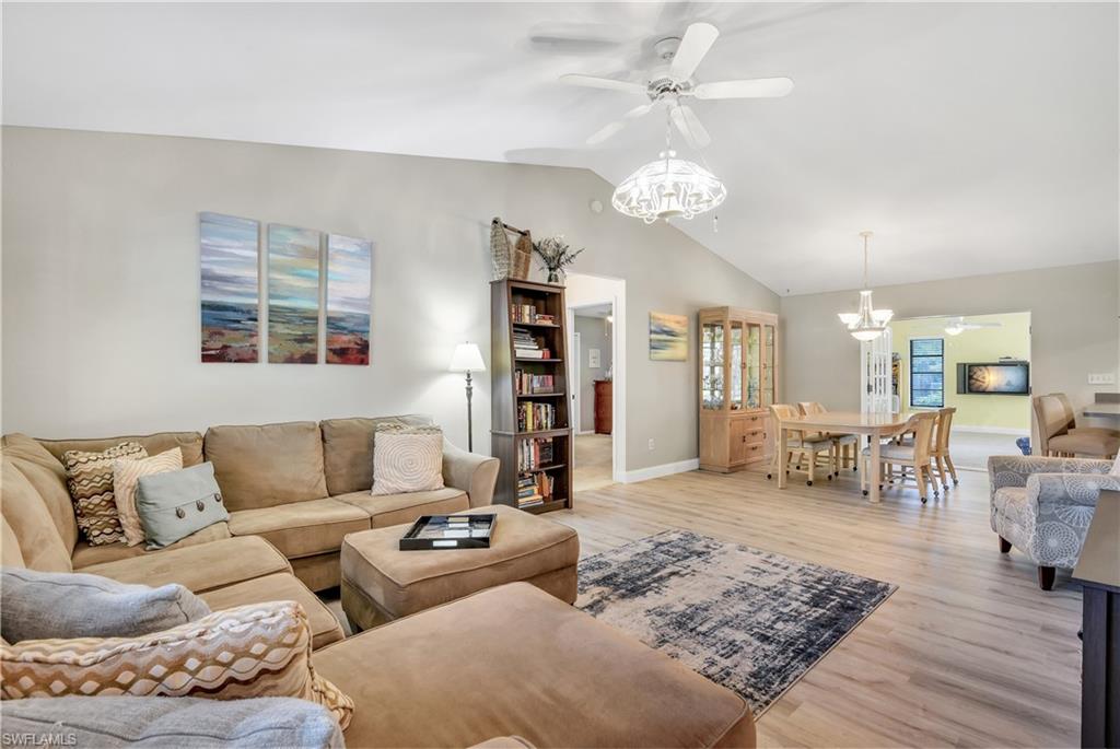 SAN CARLOS PARK - Residential