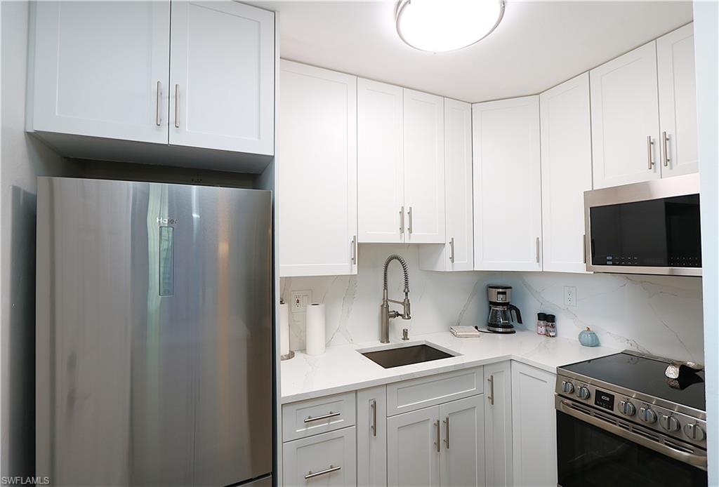 SEABREEZE CONDO - Residential Lease