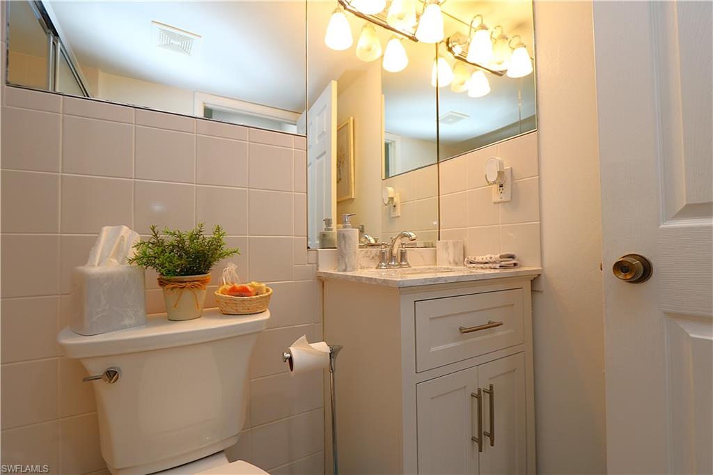 SEABREEZE CONDO - Residential Lease