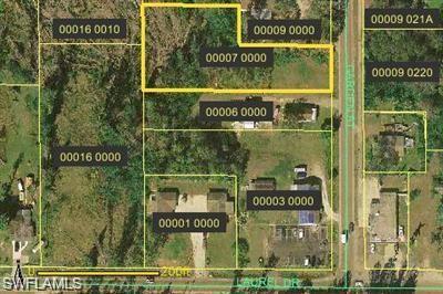 Almost one acre in North Fort Myers in a well developed neighborhood. Zoned for single family and great location to build your own barndominium. Possible owner financing.