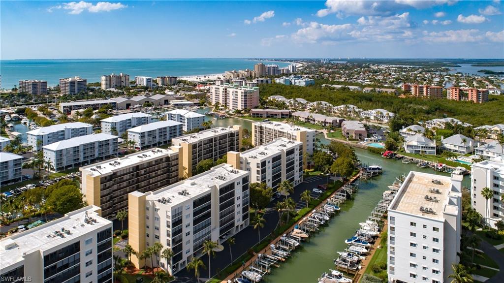 HIBISCUS POINTE - Residential