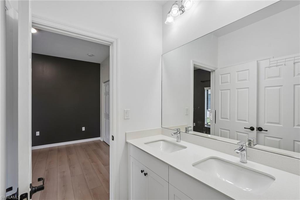 MAPLE RIDGE - Residential