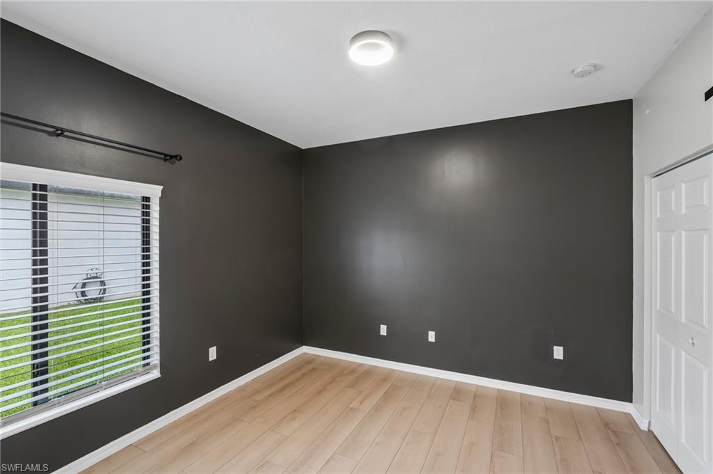 MAPLE RIDGE - Residential