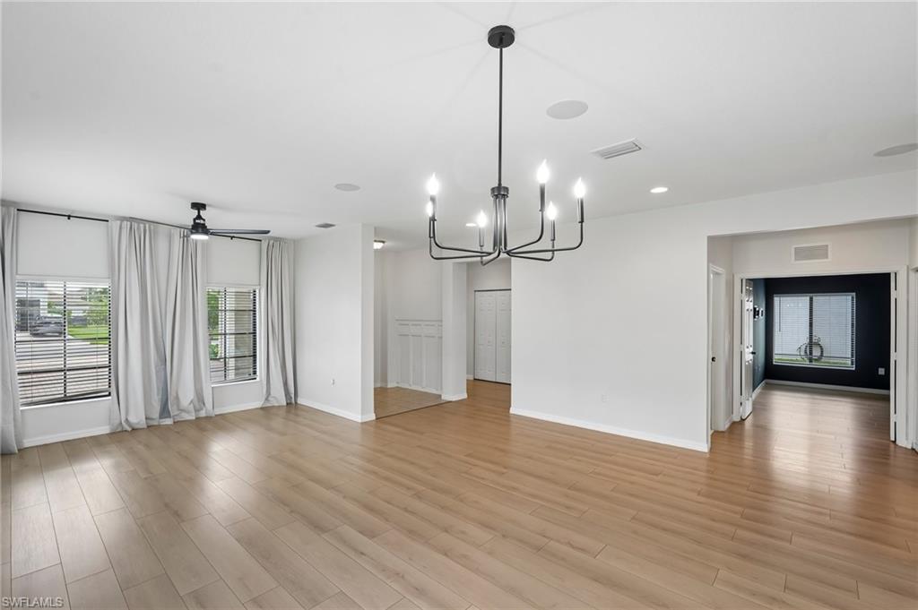 MAPLE RIDGE - Residential