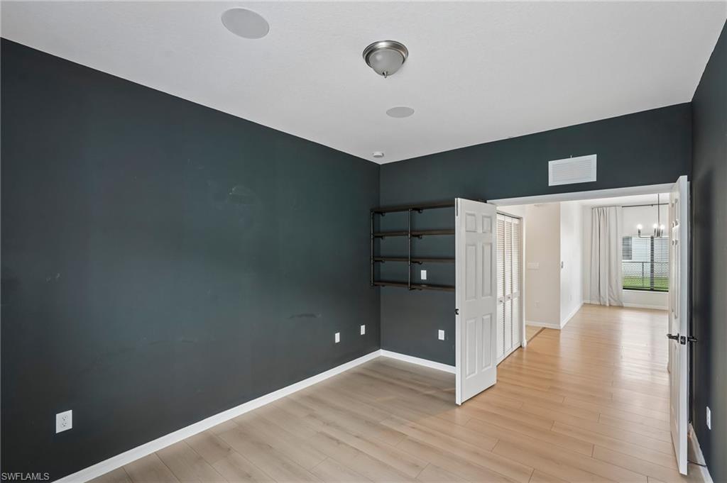 MAPLE RIDGE - Residential