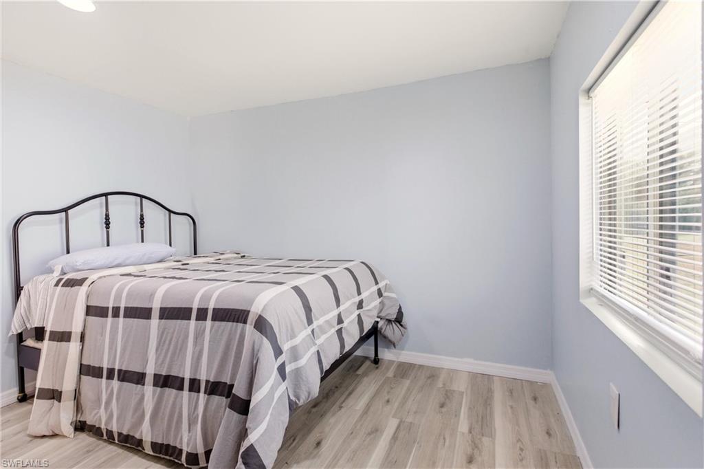 HOLIDAY TRAVEL PARK - Residential