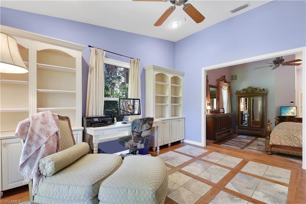 OAKES ESTATES - Residential