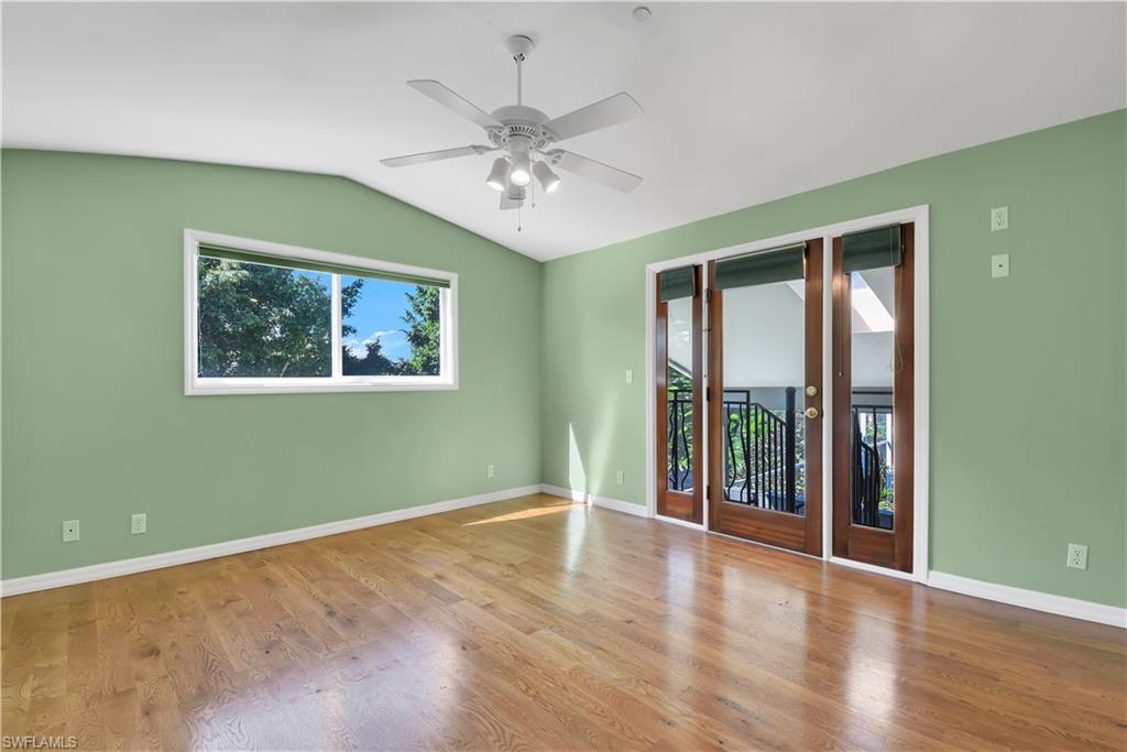OAKES ESTATES - Residential