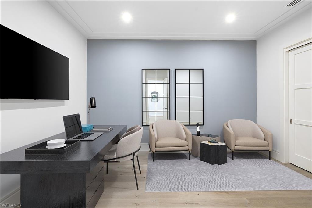505 ON FIFTH - Residential