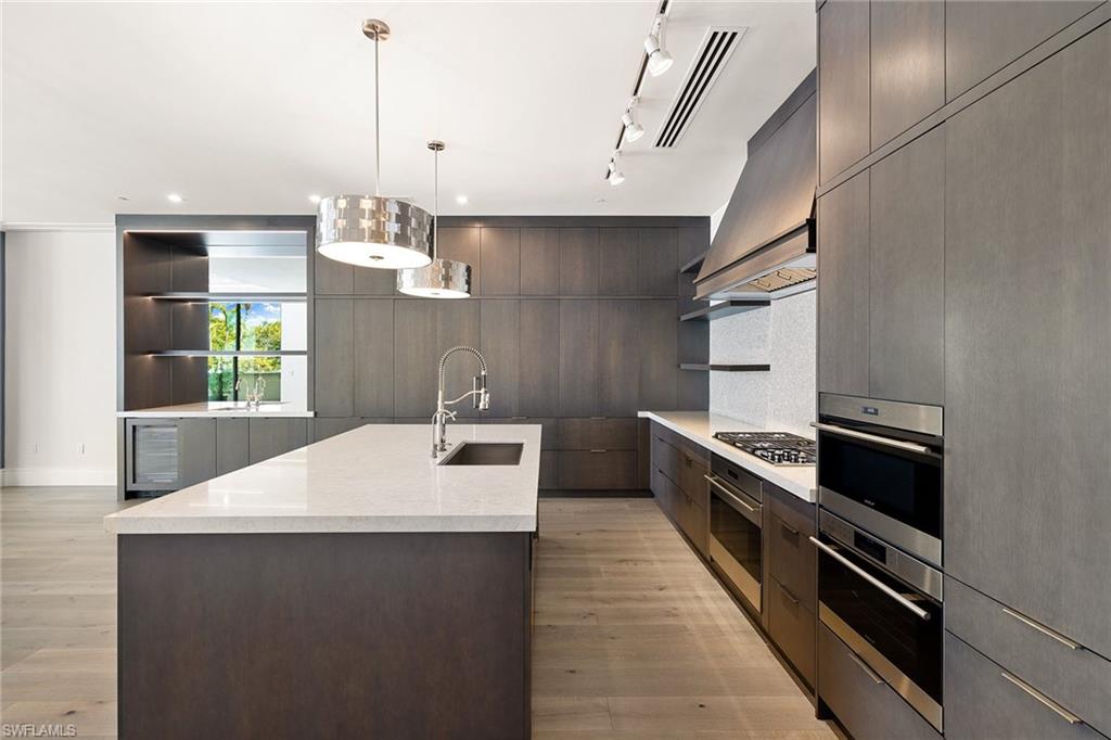 505 ON FIFTH - Residential