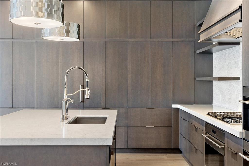 505 ON FIFTH - Residential