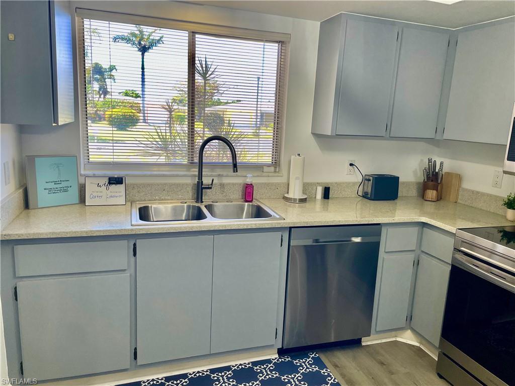 LEISURE ESTATES - Residential
