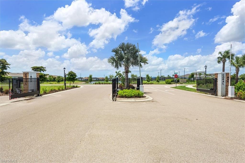 CORAL BAY - Residential