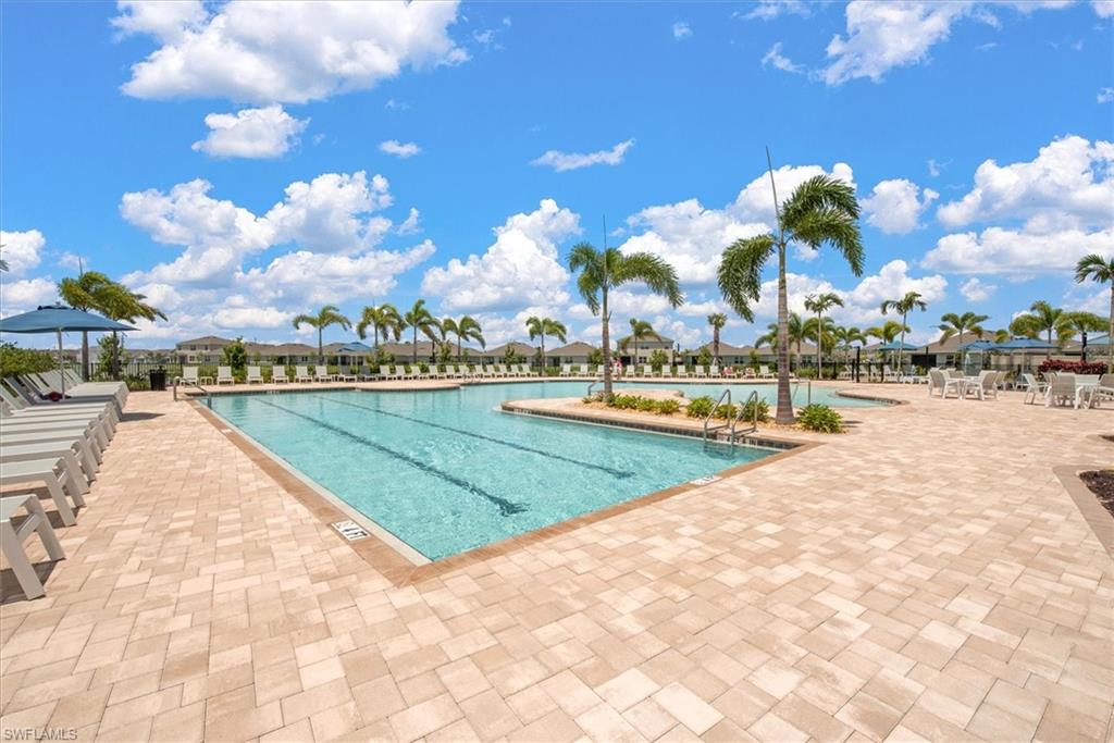 CORAL BAY - Residential