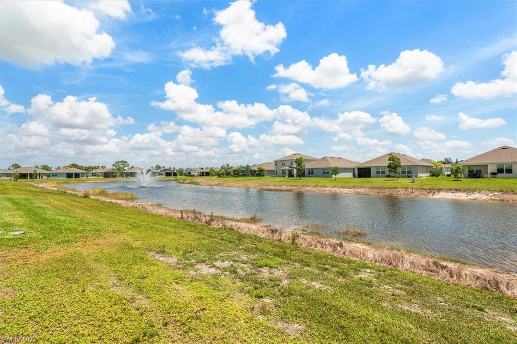 CORAL BAY - Residential