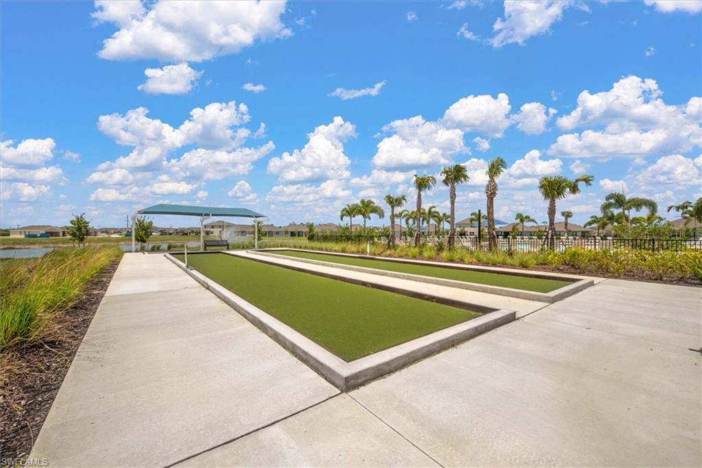 CORAL BAY - Residential