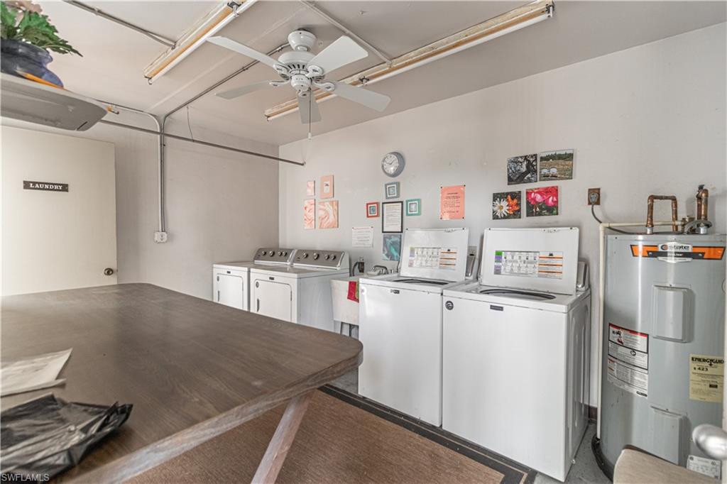 SEVEN LAKES - Residential