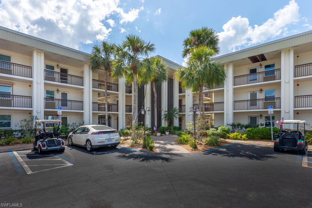 SEVEN LAKES - Residential