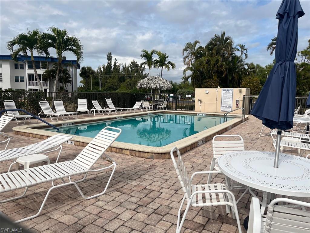SEVEN LAKES - Residential