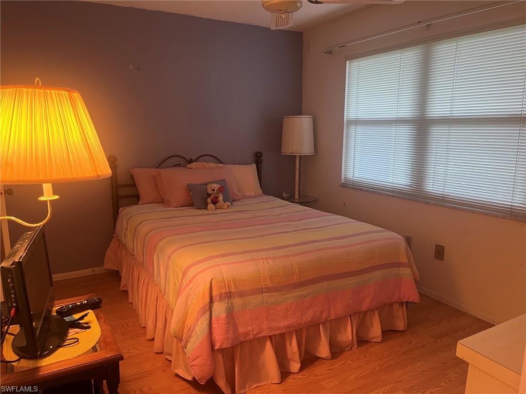 SEVEN LAKES - Residential