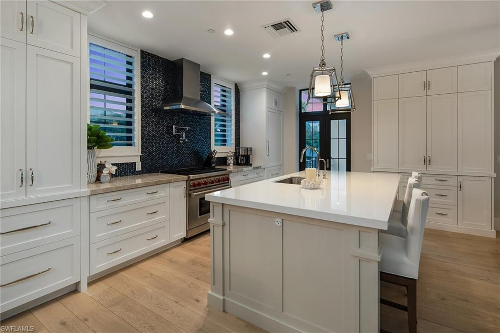 OLDE NAPLES - Residential