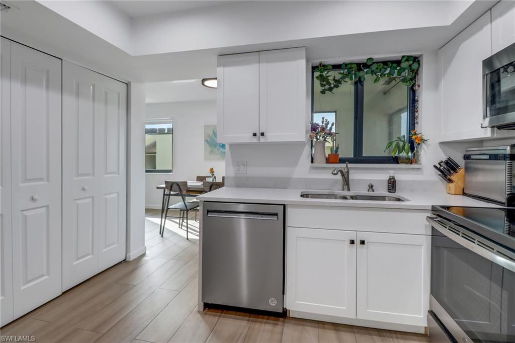 LAKEWOOD - Residential