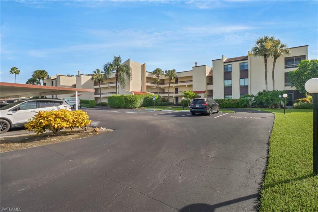 LAKEWOOD - Residential