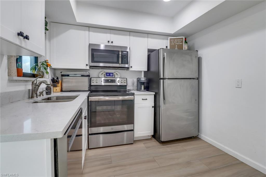 LAKEWOOD - Residential