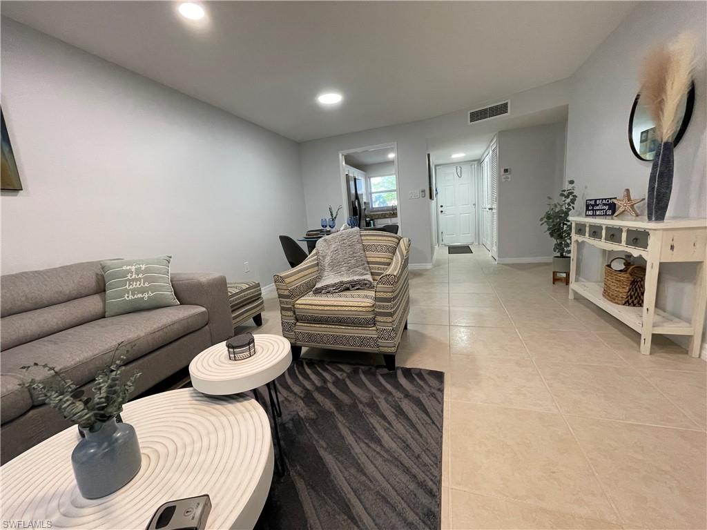 TURTLE LAKE GOLF COLONY - Residential Lease