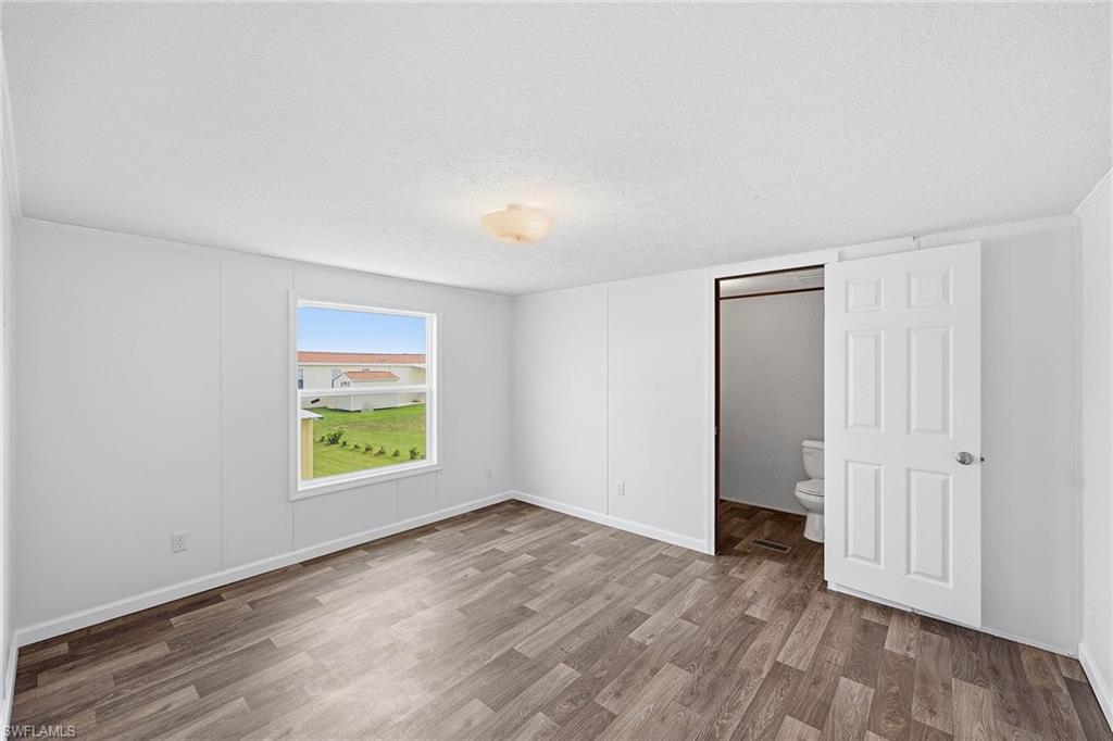 MARINERS COVE - Residential