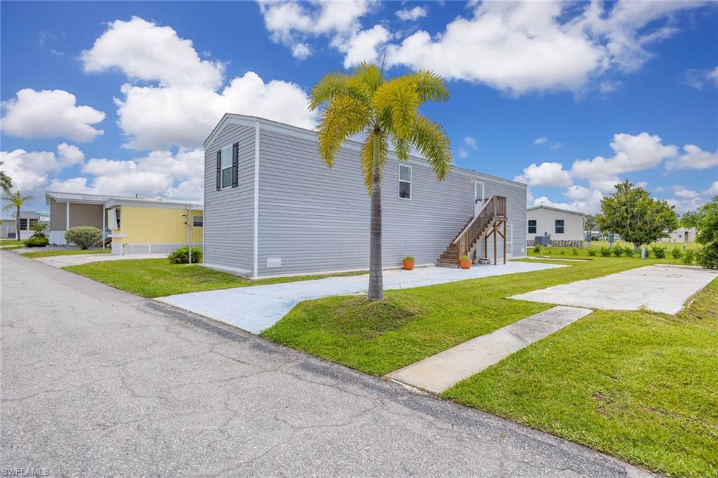 MARINERS COVE - Residential