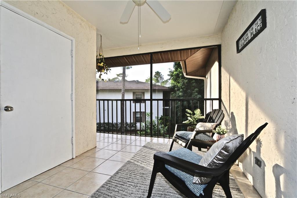 COURTYARD AT KINGS LAKE - Residential