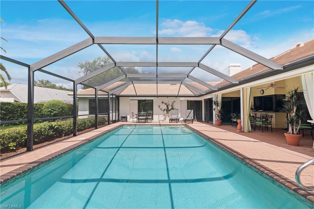 PINECREST AT PELICAN BAY - Residential