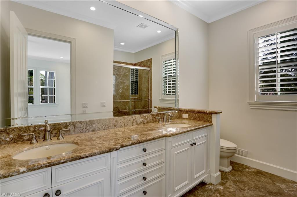 VIZCAYA AT BAY COLONY - Residential