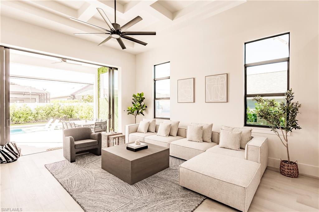 NAPLES PARK - Residential