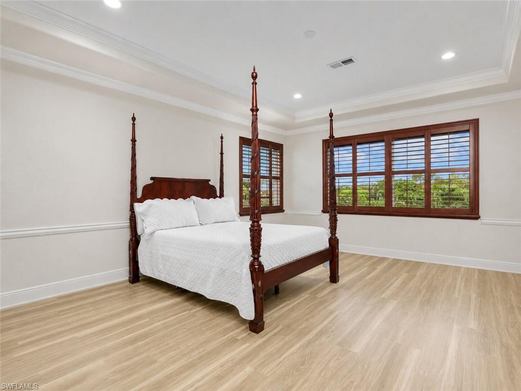 BELLE LAGO - Residential