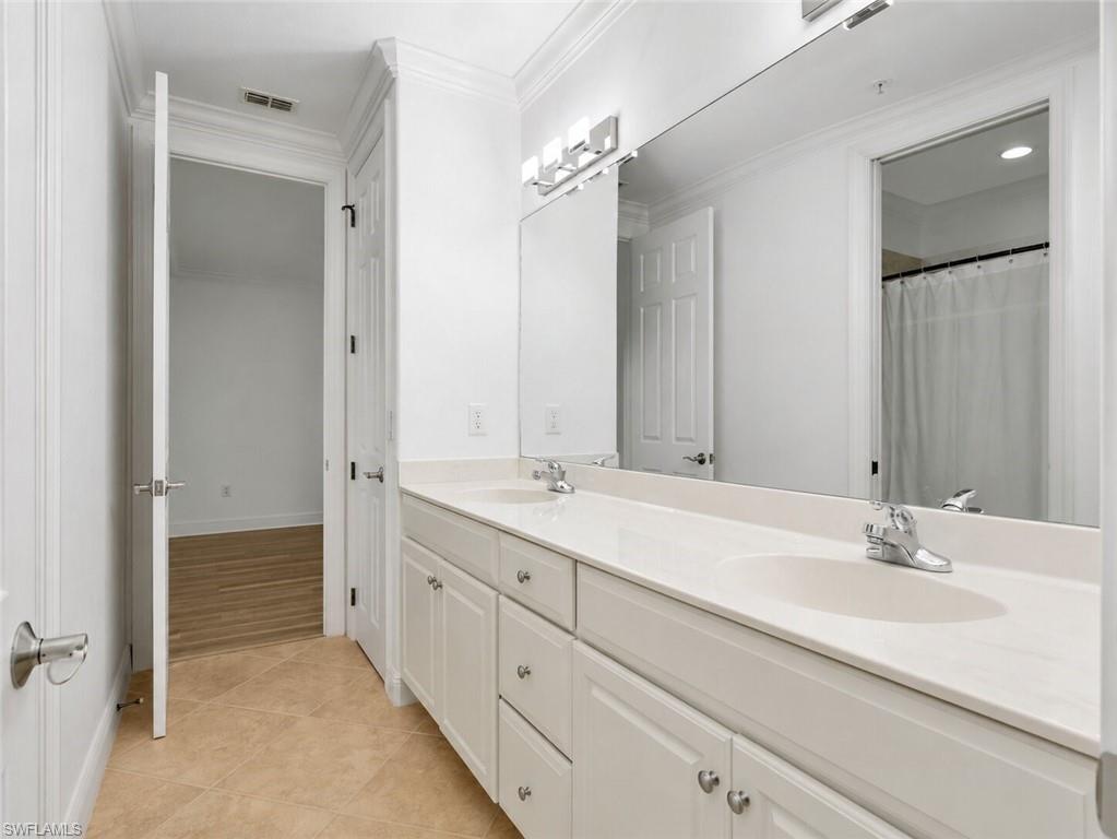 BELLE LAGO - Residential
