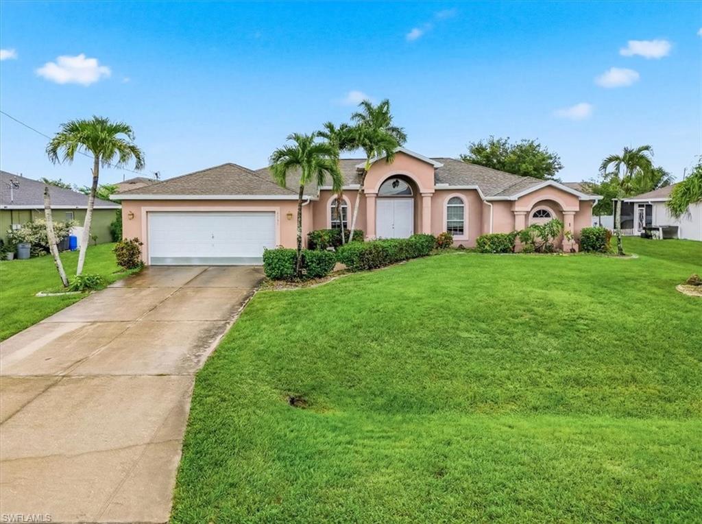 CAPE CORAL - Residential