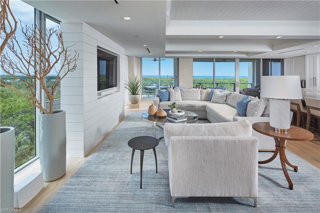 MYSTIQUE - Residential