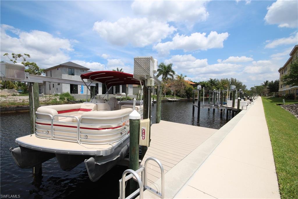 ISLAND COVE OF CAPE CORAL - Residential