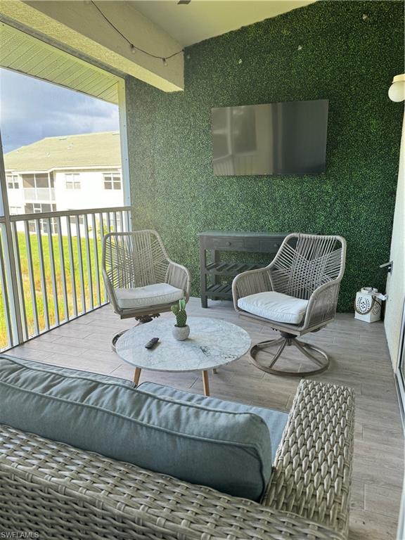 BERMUDA PALMS - Residential Lease