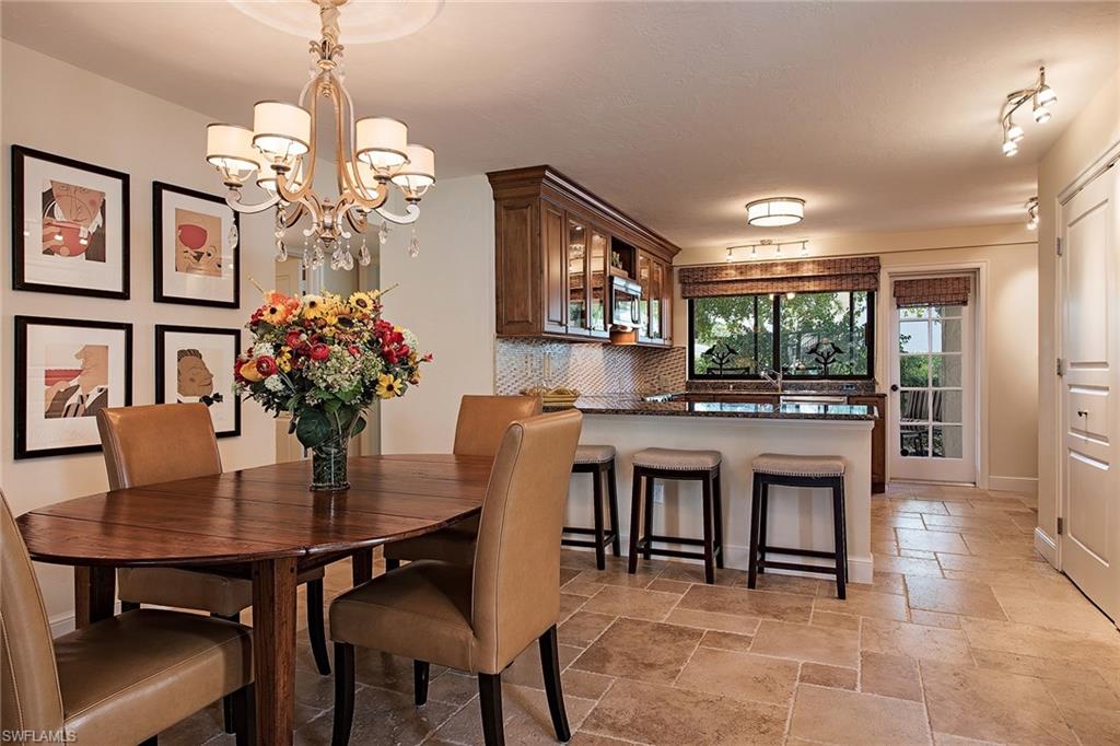 SOMERSET AT MOORINGS - Residential