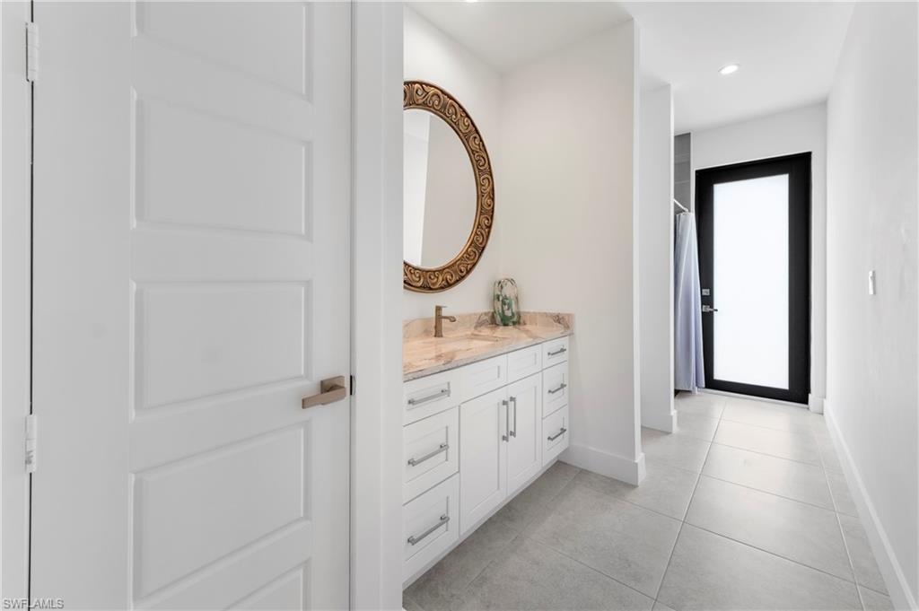 ROYAL PALM GOLF ESTATES - Residential